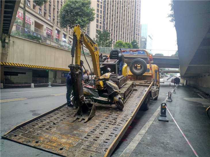 成都地下室車庫混凝土拆除破碎清運專業拆除公司龍湖時代天街高新西區案例